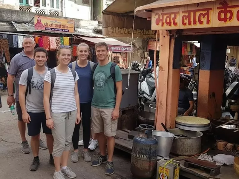 Jaipur local street food tasting tour with guide